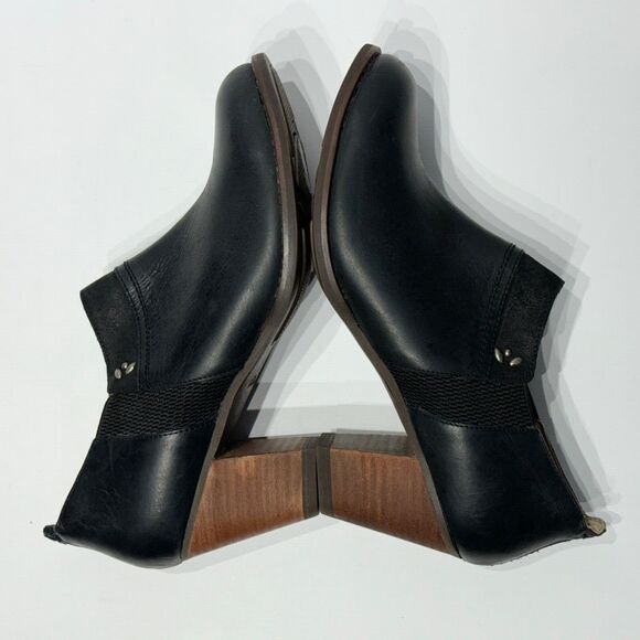 OluKai Ho Oui Women’s Ankle Booties Boots Comfort Shoes Black Leather Size 10 - Picture 14 of 15